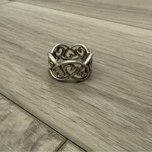 listing-status-banner